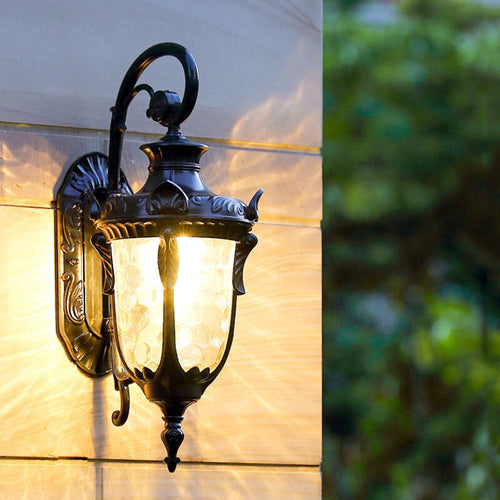 Applique Murale Extérieure Ancienne en Laiton Vieilli | Éclairage Doux pour Ambiance Élégante dans Votre Jardin 1