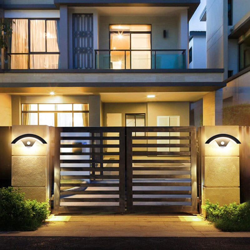 Applique Murale Extérieure Design Moderne avec Détecteur de Mouvement | Éclairage Sécurisé et Durable 3