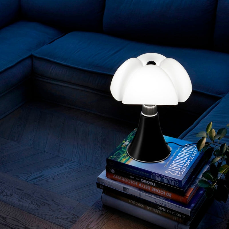 Lampe À Poser Design Moderne avec Lumière Réglable | Éclairage Élégant pour Salon et Bureau 4