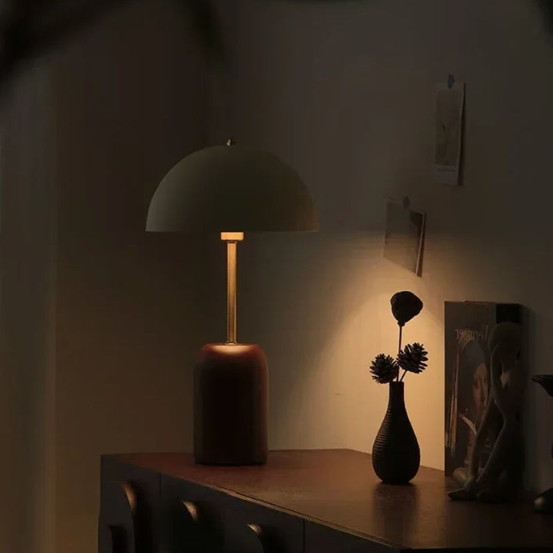 Lampe À Poser Design en Bois Massif avec Abat-Jour Épuré | Ambiance Chaleureuse pour Intérieur 3