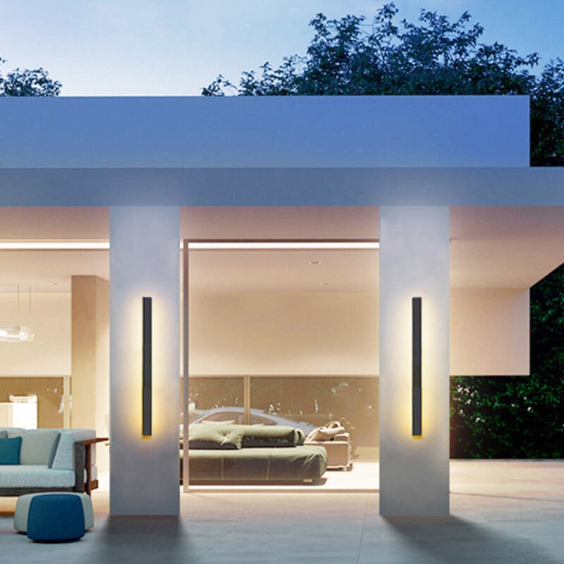 Luminara | Élégante Applique Murale Extérieur Longue en Métal 2